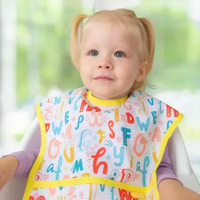 Babyjem Baskılı BLW Kolsuz Mama Önlüğü Harf Desenli - 6