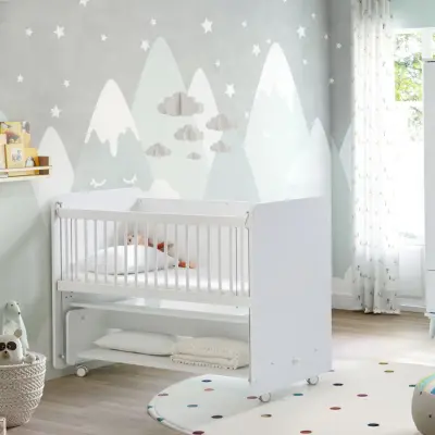 Babywhen Pratik Sallanır Tekerlekli Anne Yanı Bebek Beşik 60X120 Beyaz
