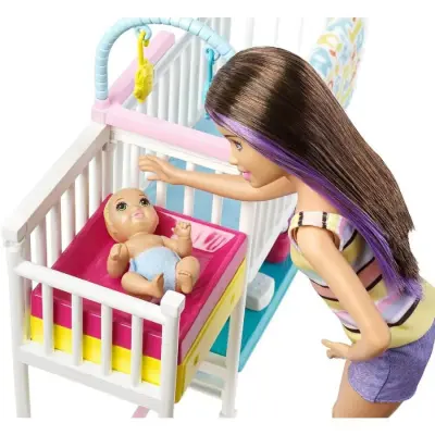 Barbie Bebek Bakıcısı Kaptan Uyku Eğitiminde Oyun Seti - 5