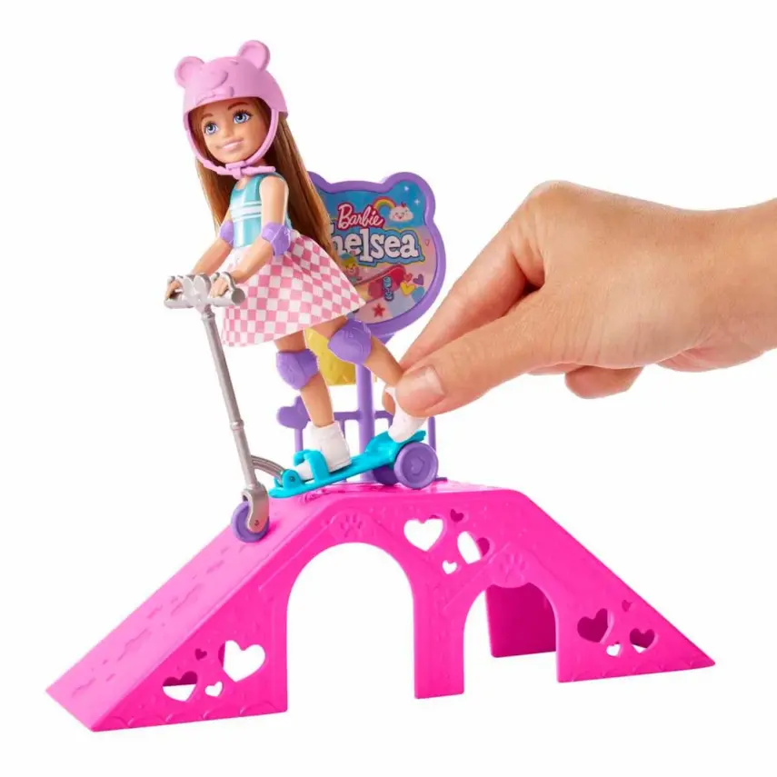Barbie Chelsea Kaykay Parkı - 7