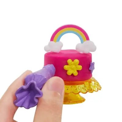 Barbie'nin Pasta Dükkanı Oyun Seti - 11