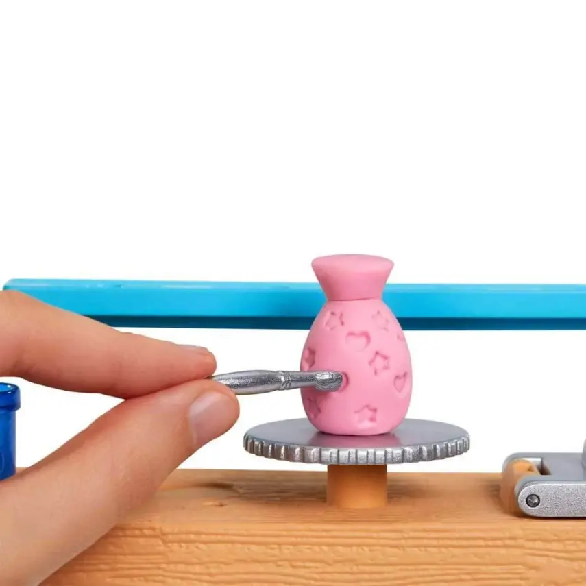 Barbie'nin Sanat Atölyesi Oyun Seti - 9
