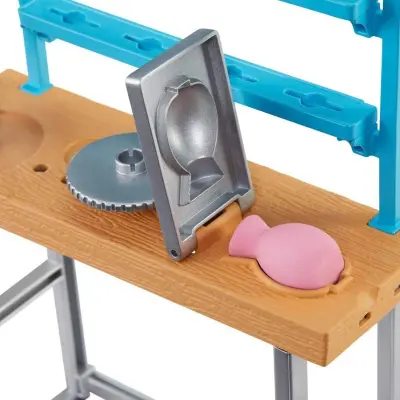 Barbie'nin Sanat Atölyesi Oyun Seti - 7