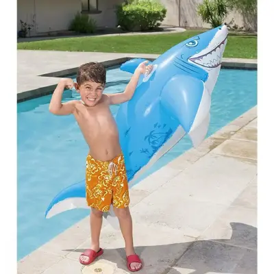 Bestway Tutmalı Köpek Balığı 183x102 cm (1)