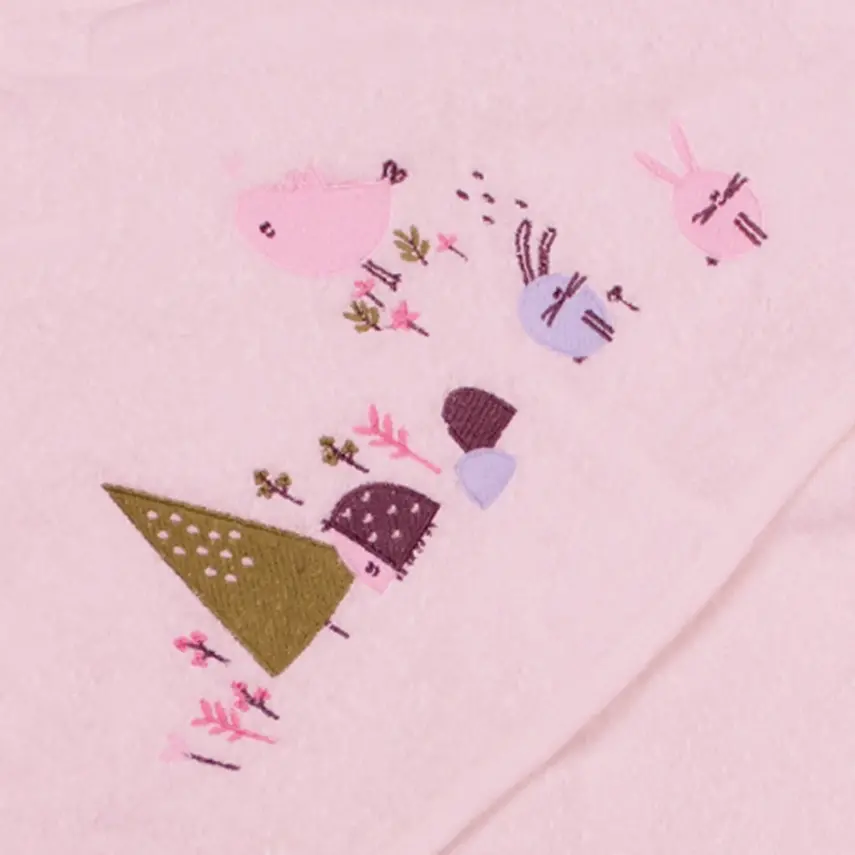 Bistyle Kız Bebek Havlu Luluco Rabbit And Friends 75x75cm Pembe - 2