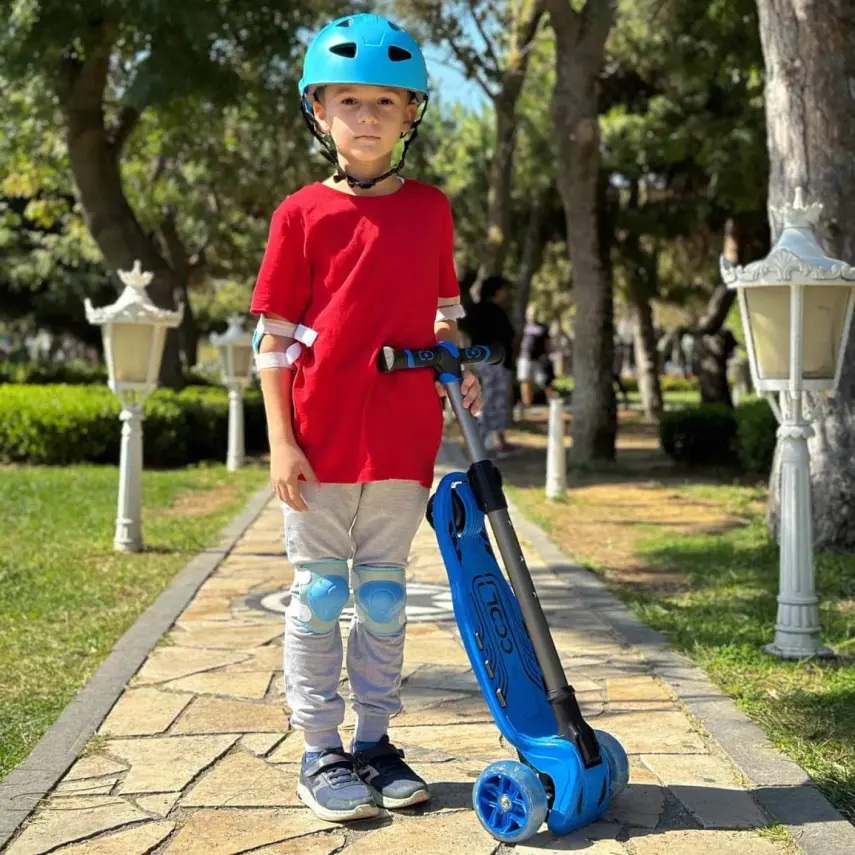Cool Wheels Maxi Scooter Mavi - 7