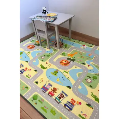 Coolmats Yeşil Parkur-Bulutlar ve Dağlar Oyun Halısı 140x100x1 (1)