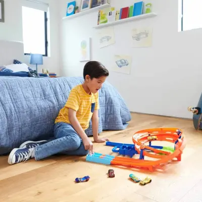 Hot Wheels İkili Yarış ve Akrobasi Pisti - 3