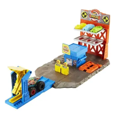 Hot Wheels Monster Trucks Patlama İstasyonu Oyun Seti  - 1