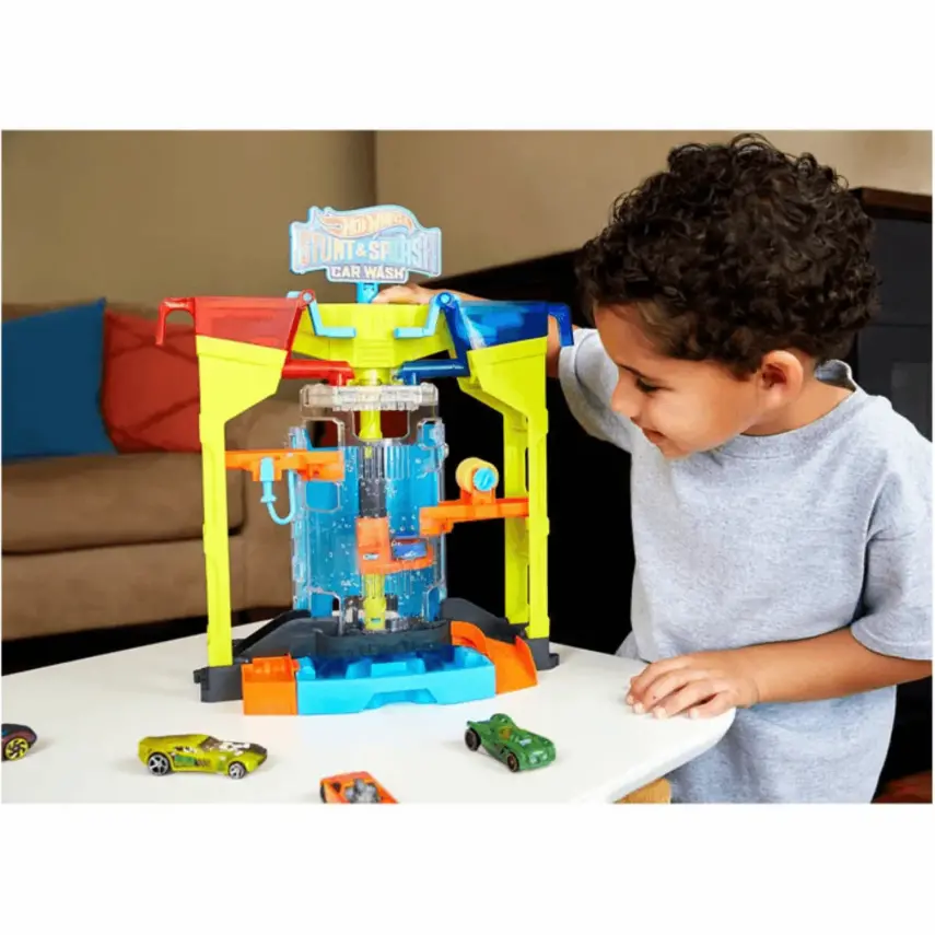 Hot Wheels Oto Yıkamada Renk Değiştirme Oyun Seti - 3