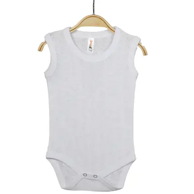 Hvc Bebek Atlet Body Jakarlı Küp Desenli Beyaz 