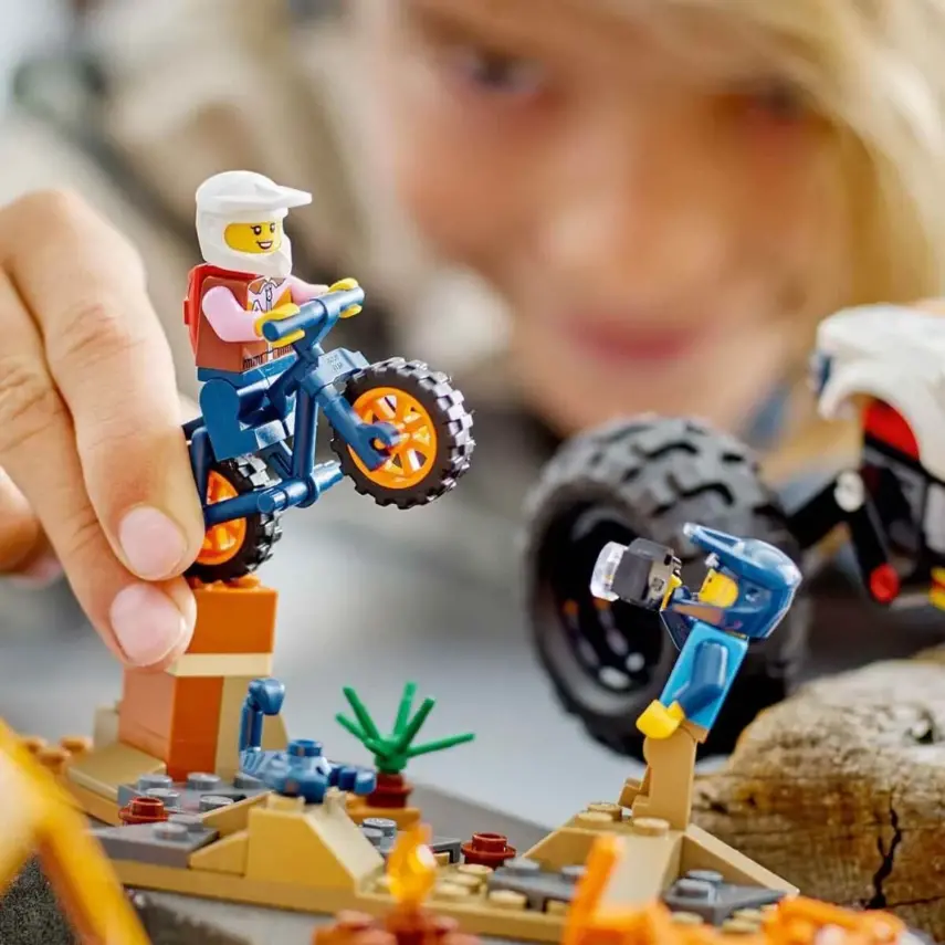 LEGO City 4x4 Arazi Aracı Maceraları Oyuncak Yapım Seti 60387 - 6
