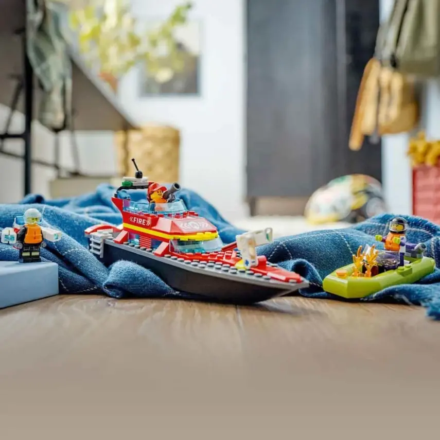 LEGO City İtfaiye Kurtarma Teknesi - 7