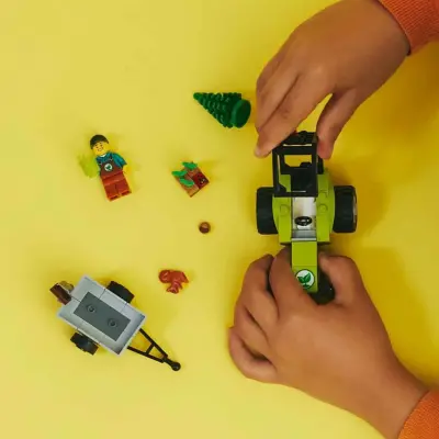 LEGO City Park Traktörü 60390 - 5
