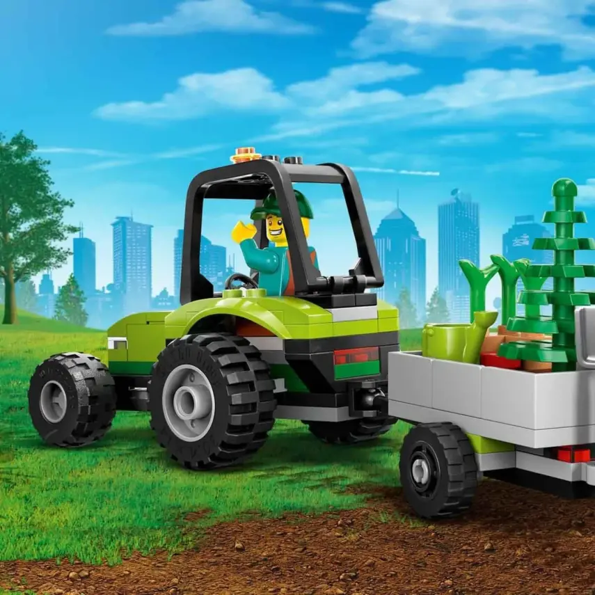 LEGO City Park Traktörü 60390 - 9