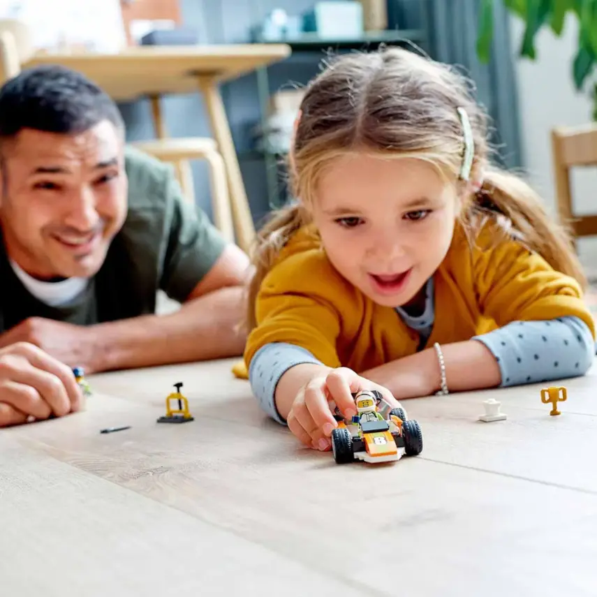 LEGO City Yarış Arabası 60322 - 5