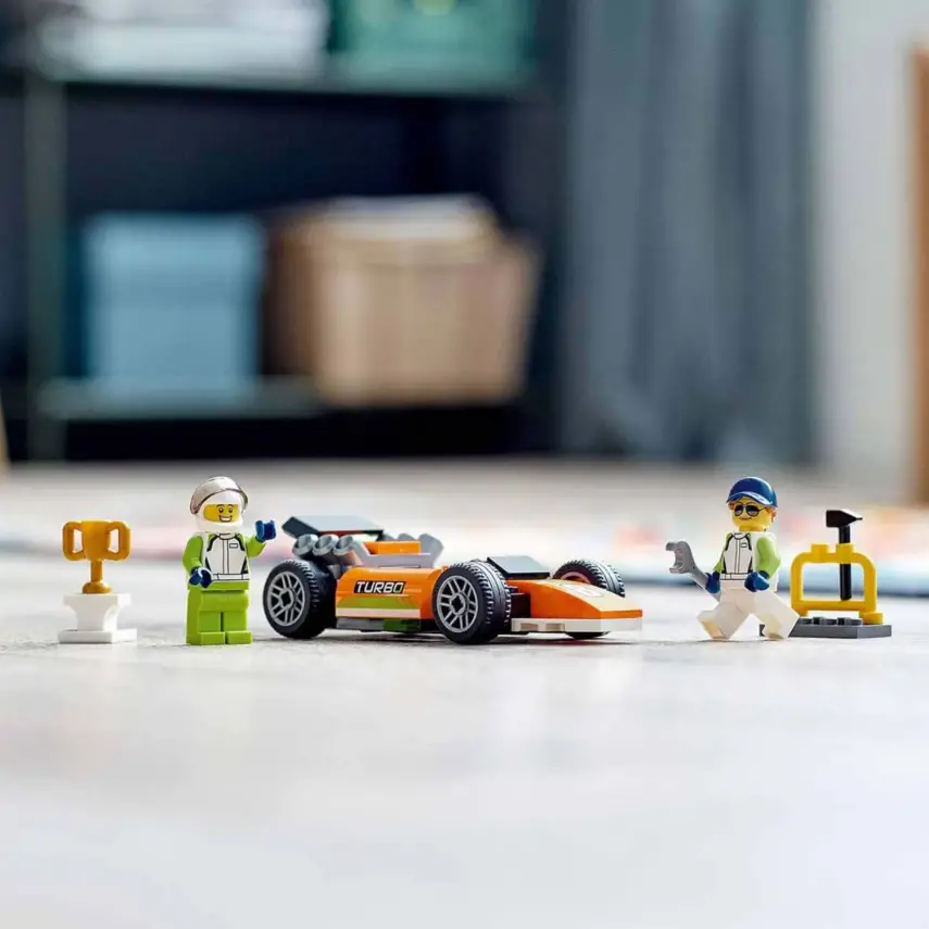 LEGO City Yarış Arabası 60322 - 2