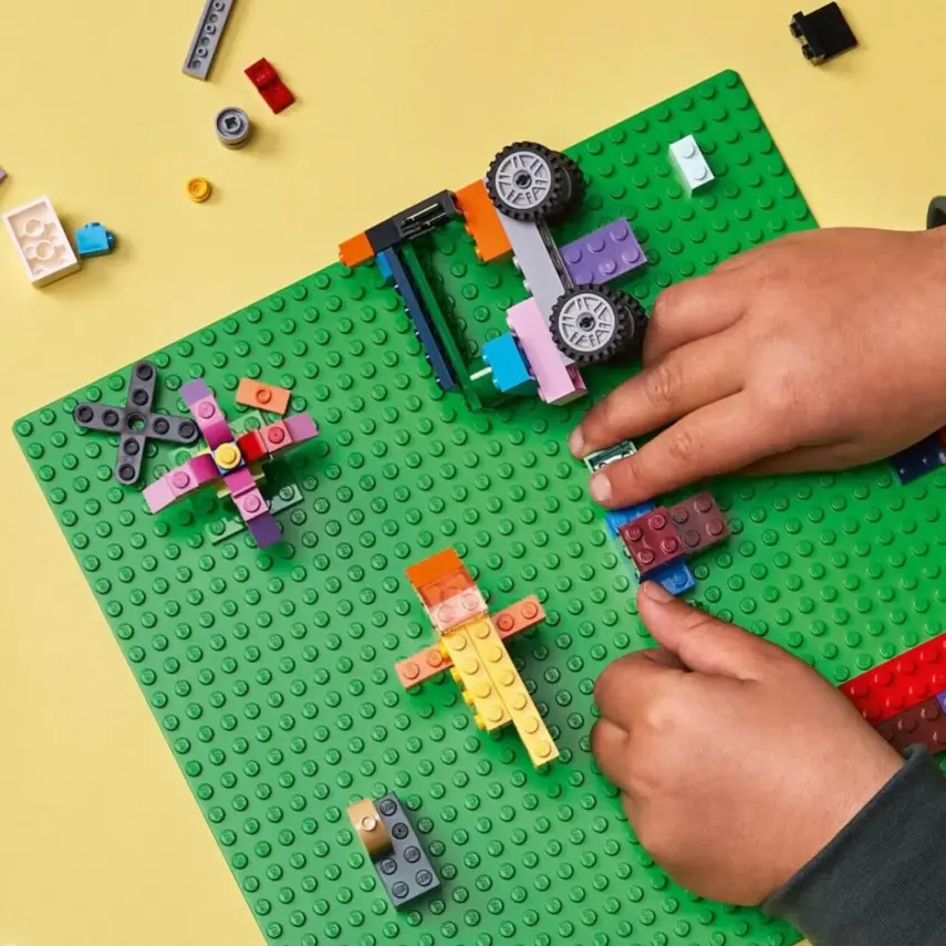 LEGO Classic Yeşil Plaka 11023 - 5