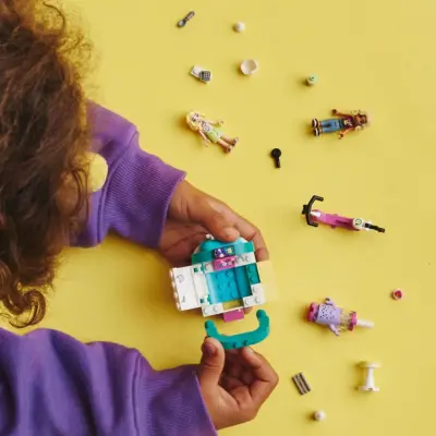 LEGO Friends Seyyar İnci Çayı Dükkanı Oyuncak Yapım Seti 41733 - 3
