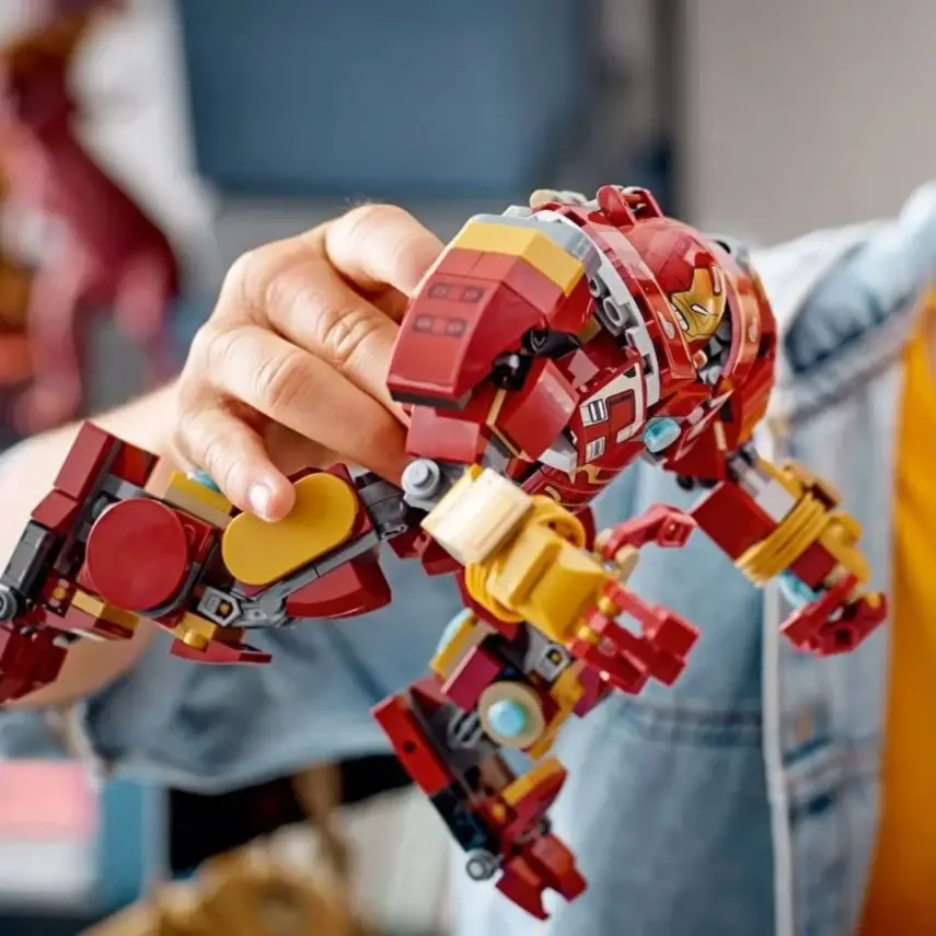 LEGO Marvel Hulkbuster: Wakanda Savaşı Oyuncak Yapım Seti 76247 - 4