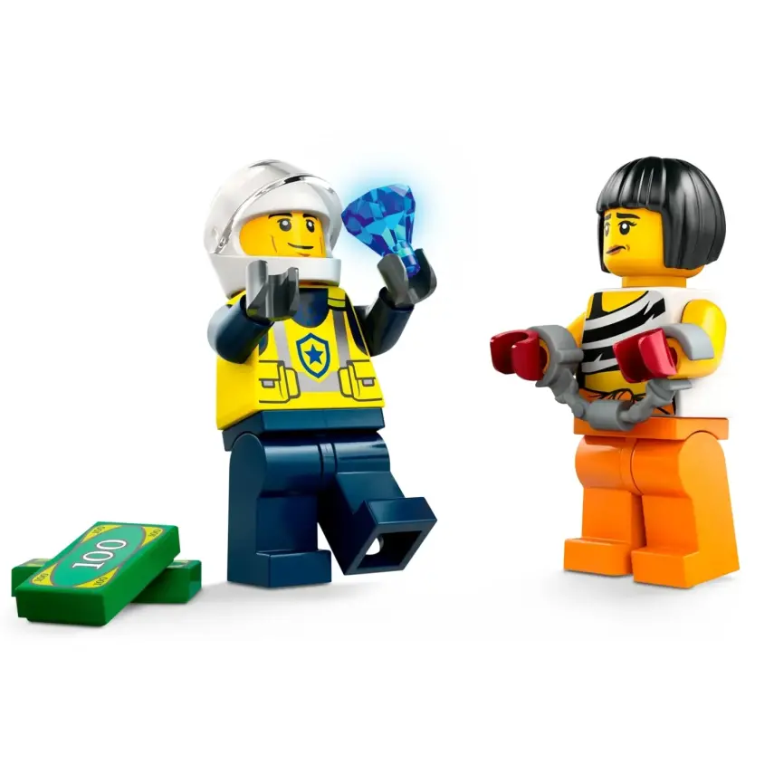 LEGO Police and Muscle Car Chase - 3