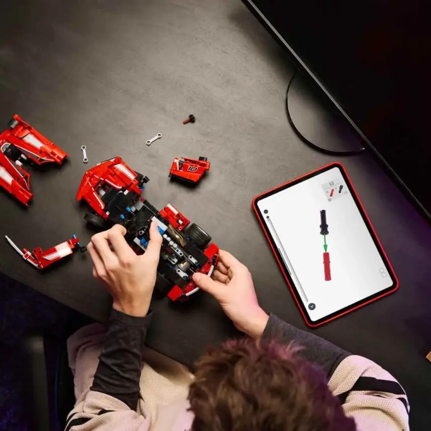 LEGO Technic Ferrari FXX K 42212  - 11