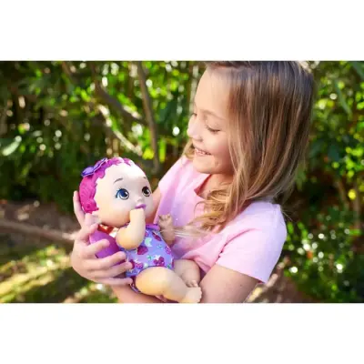 My Garden Baby Kelebek Bebeğimin Yemek Zamanı Mor Saçlı Bebek (1)