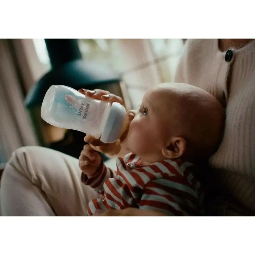 Philips Avent Doğal Tepkili Antikolik Biberon 260 ml - 2