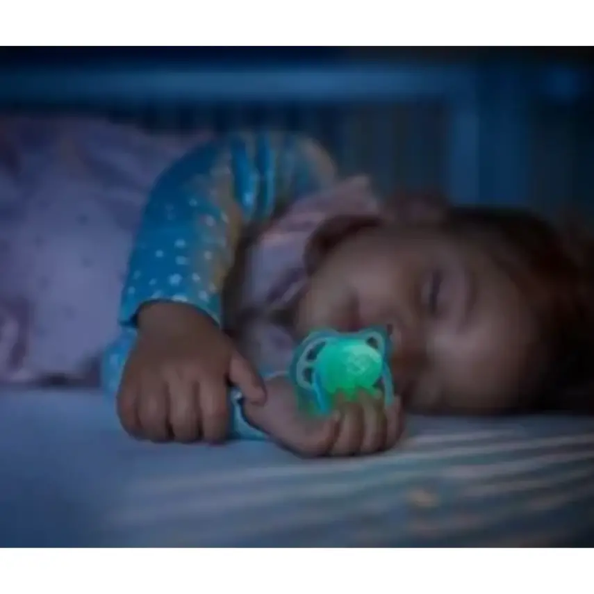 Philips Avent SCF376/21 Ultra Air Karanlıkta Parlar Silikon Emzik 6-18 Ay Erkek - 4