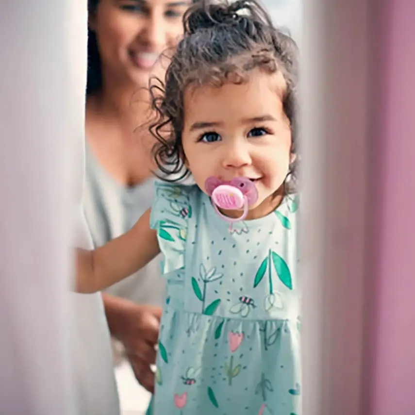 Philips Avent  Ultra Soft Silikon Emzik 6-18 Ay Kız SCF223/02 - 3