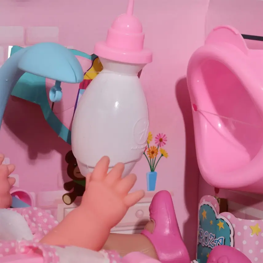 Roza Altını Islatan Bebek Büyük - 2